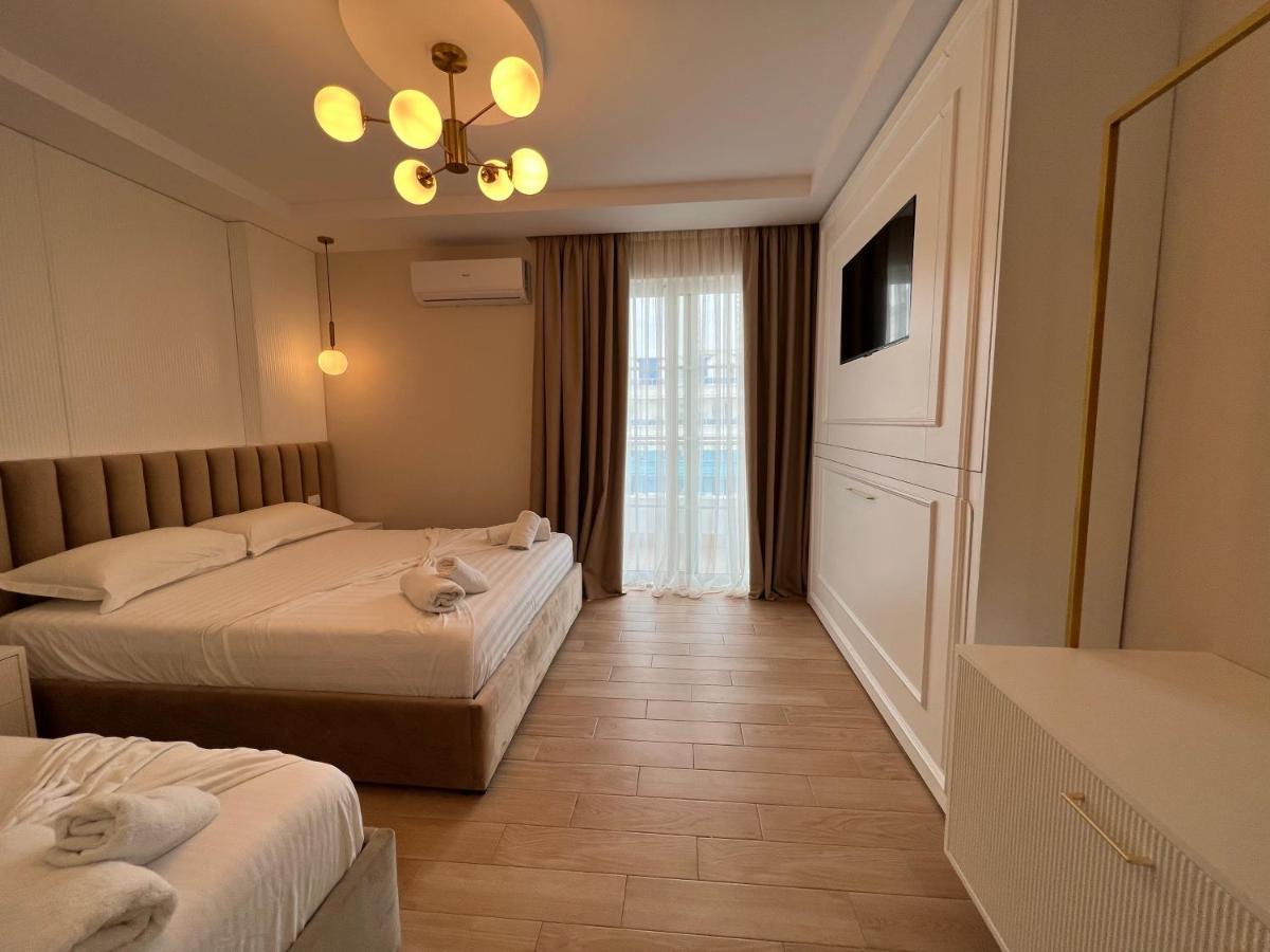 The Wish House Apartment โกเลม ภายนอก รูปภาพ