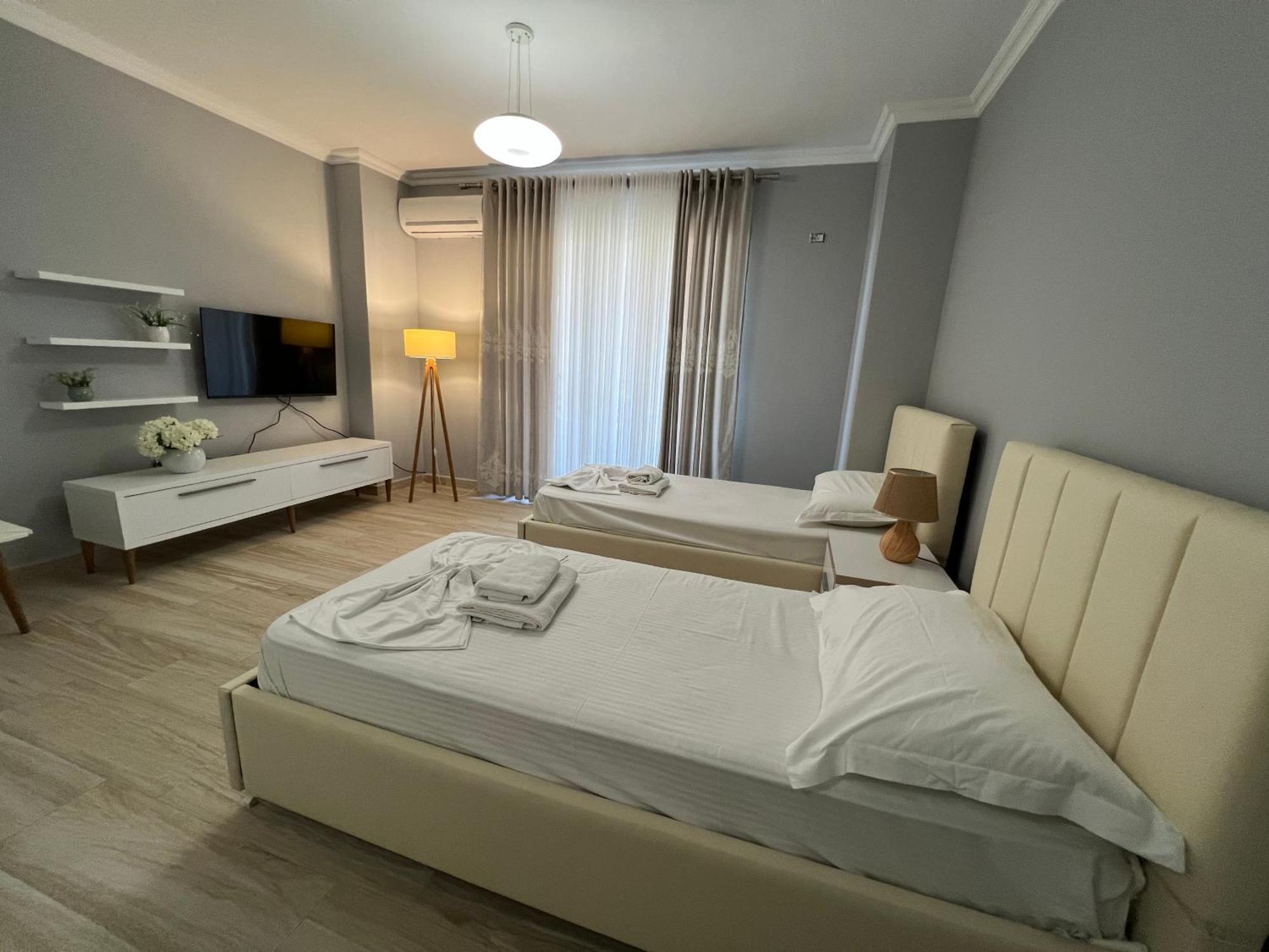 The Wish House Apartment โกเลม ภายนอก รูปภาพ